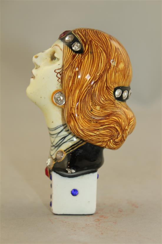 An unusual Salvini Art Nouveau pottery seal, early 20th century, 110.2cm.